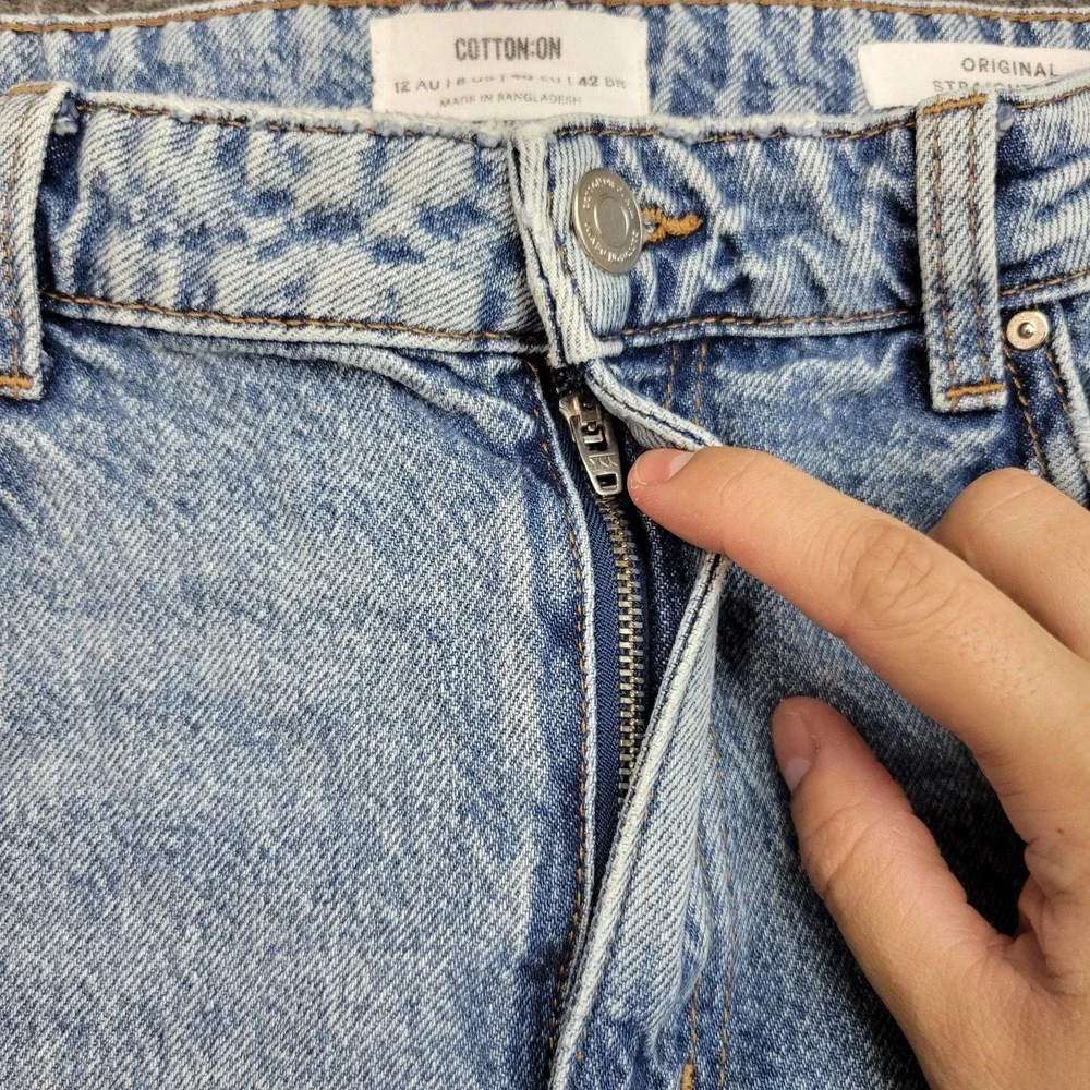 Cotton On Jeans Womens 8 Blue Denim Distressed Original Straight Leg Frayed Hem
